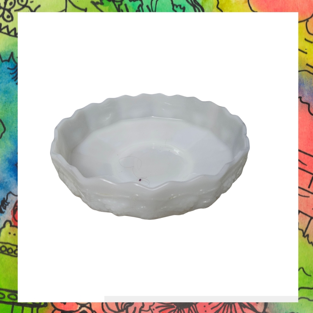 Glass centerpiece milk glass bowl